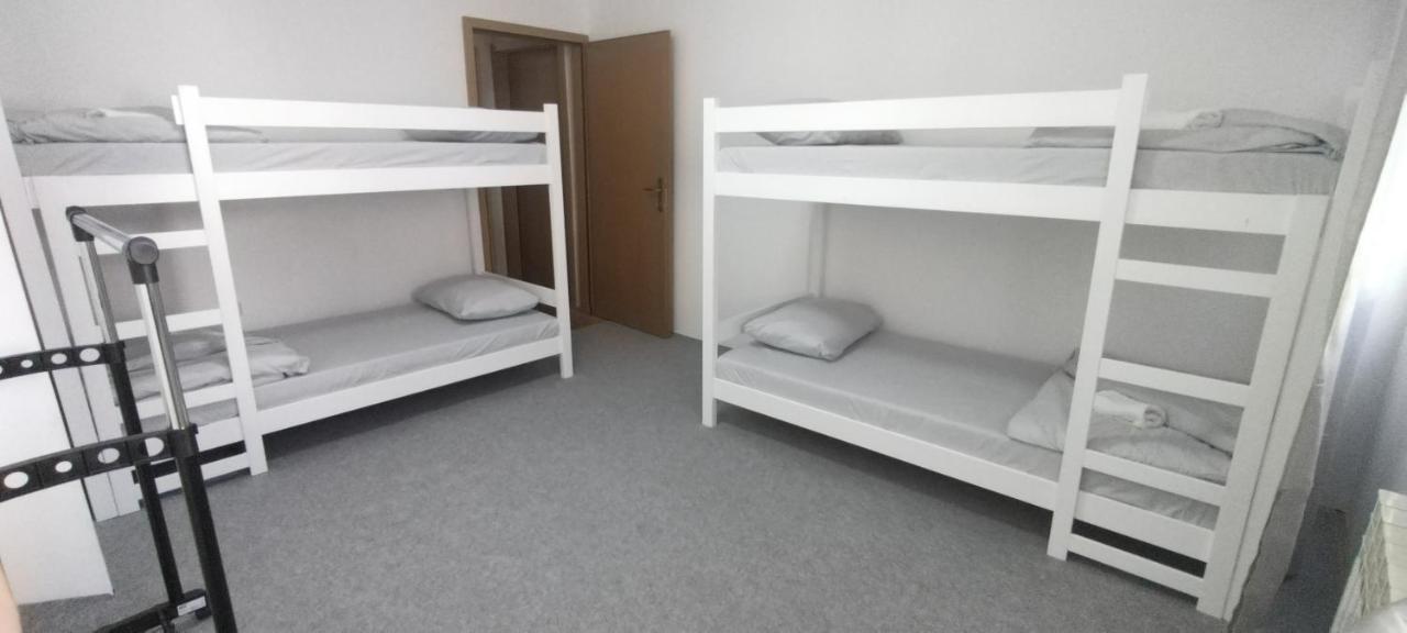 Hostel Center Luxury Сараєво Екстер'єр фото
